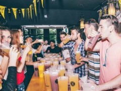 创业选择饮品店加盟需要经过哪些流程?