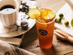 新手创业适合加盟黑洪堂奶茶吗?