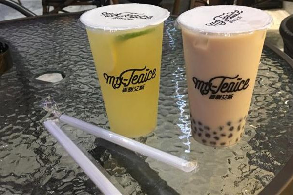 麦甜艾斯茶饮加盟