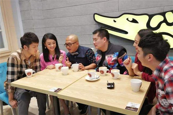 鳄鱼咖啡CROCOCAFE墙壁