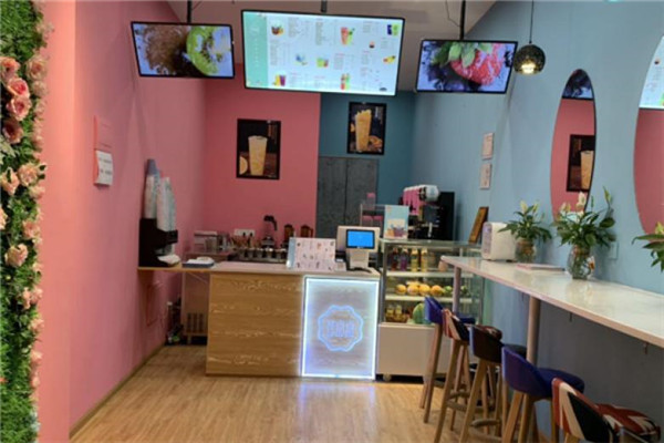 花点点奶茶店面