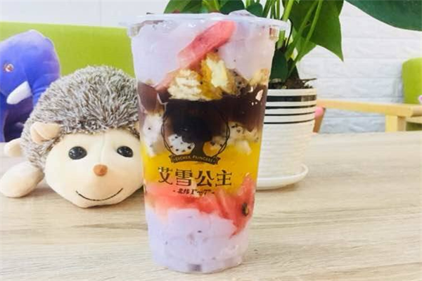 艾雪公主奶茶杯子