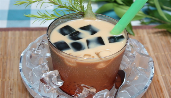 吊丝奶茶龟苓膏