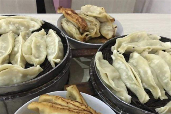 奕宏饺子楼小吃