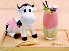 遇见奶牛加盟怎么样？新时尚的街头复式奶茶店！