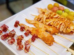 满分炸串铺加盟好吗？南京本地的明星餐饮项目