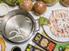 椰小鸡加盟费多少?爱旅行的椰小鸡等你来撩【表】