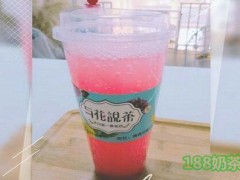 与花说茶加盟好不好？这是一家花艺店+奶茶店！