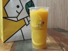 唤彩茶加盟费是多少？深圳开家唤彩茶加盟店多少钱？