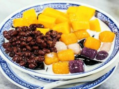 顺记水牛奶甜品加盟还是直营？店铺一天能赚多少钱？