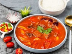 开家汤小鲜和范小满快餐店需要多少钱？加盟费贵不贵？