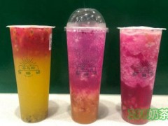 茶与田饮品加盟