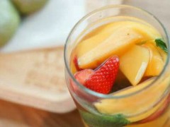 卡乐巴巴水果茶加盟赚钱吗？卡乐巴巴水果茶月利润轻松上万！