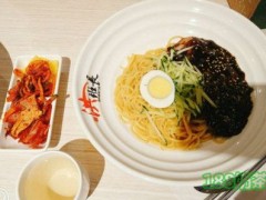 洪班长炸酱面加盟