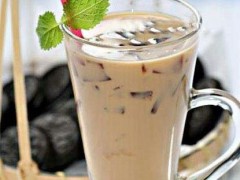 奶茶十大加盟品牌，菠萝蜜奶茶口碑怎么样？