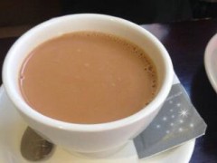 什么奶茶加盟店最好？萌檬屋奶茶加盟支持多