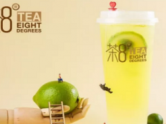 满大街的茶饮店，为什么茶八度一夜爆红？
