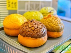 菠萝娃儿与青蛙姥姥加盟