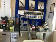 阿草伯仙草加盟