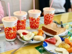 阿文木瓜牛奶加盟