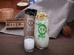 晴天见奶茶加盟