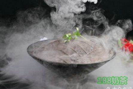 四方八座鲜菜火锅加盟
