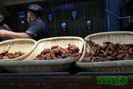 卤个锤子加盟费是多少？卤个锤子加盟靠不靠谱？【表】