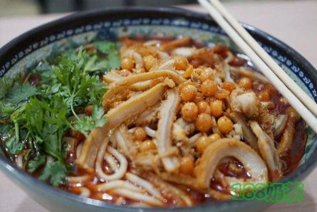 闫记牛肚面加盟