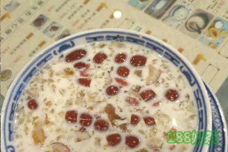 林氏牛奶甜品世家加盟