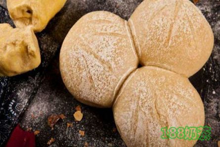 泰迪故事面包加盟