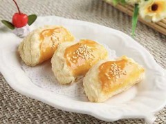 地洲村老婆饼值得加盟吗？传承地方特色糕点，多政策支持开店