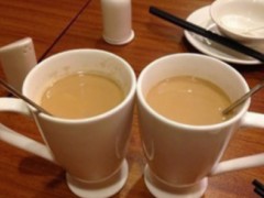 班夫奶茶浅谈奶茶加盟市场特点！