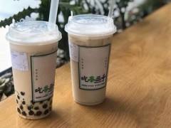 吃茶三千加盟门槛高吗?2-3分钟出餐技术简单!