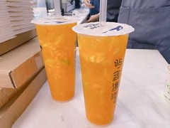 屿蓝湾鲜果茶加盟费多少钱?低至万元即可开店!