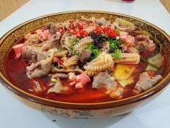 老冒儿冒菜馆加盟优势多多！人们捧在手心的美食产品！