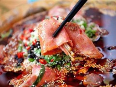 金三顾骨汤冒菜怎么样？营养骨汤随心搭健康美味任我吃
