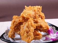 炙城烤肉市场好评如潮，谁吃谁上头！