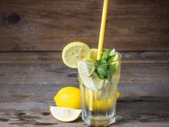 大葱柠檬茶加盟告诉你柠檬茶店营业过程中怎么保持店面卫生？