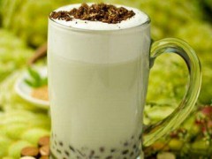 开一家乌叶奶茶店怎么样？现在奶茶店市场大吗？