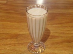 十大奶茶店q8加盟如何装修店面更吸引顾客