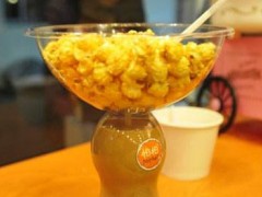怎么样提高怕怕奶茶加盟店的知名度？
