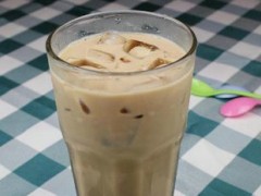 为什么越来越多的创业者选择加盟开一家奶茶店？