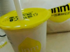 一鸣真鲜奶吧的开店优势什么？一鸣真鲜奶吧加盟店如何选址？