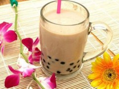 开一家快的客奶茶店好不好？快的客奶茶有什么加盟条件？