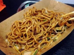 我奶奶家的炸酱面怎么样？记忆中童年的味道