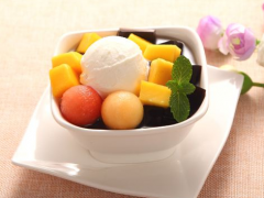 90后小本生意做什么好？韩记清凉补加盟小投资大收益！