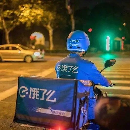 月全国小店消费 奶茶最受欢迎