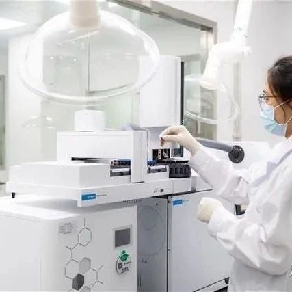 喜茶花 千万建了个研发中心 有什么不一样