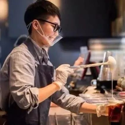 一位喜茶 后店长如何看喜茶的团队建设