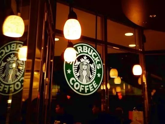重磅 | 星巴克出资 亿美元收购股权，全面直营大陆 家门店
